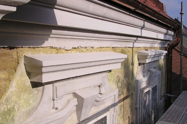 kliknut�m sa obr�zok zavrie